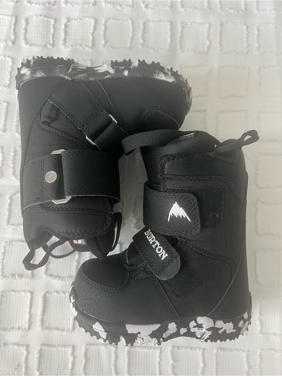 maxi cosi base for car seat Maxi-Cosi Mico XP Max Infant with Load Leg Peak Power:1500w*2 Beli Shimano Stella 5000 elevate plush padding on the